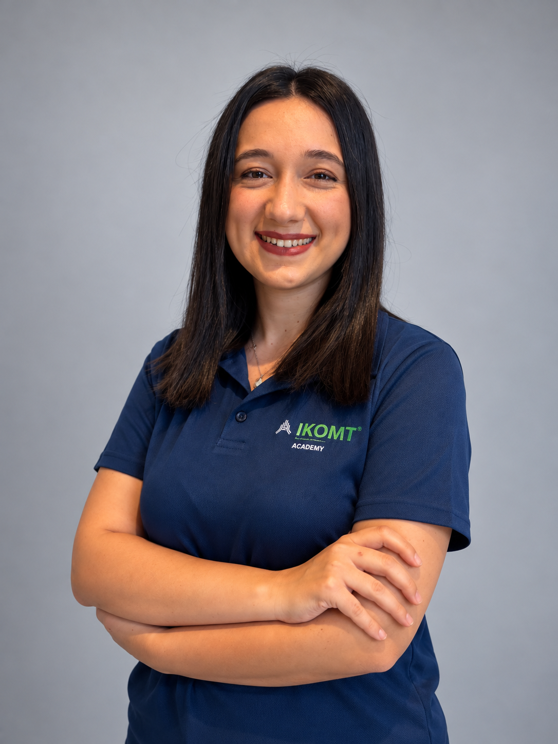 Bahar Kara – IKOMT Asistan